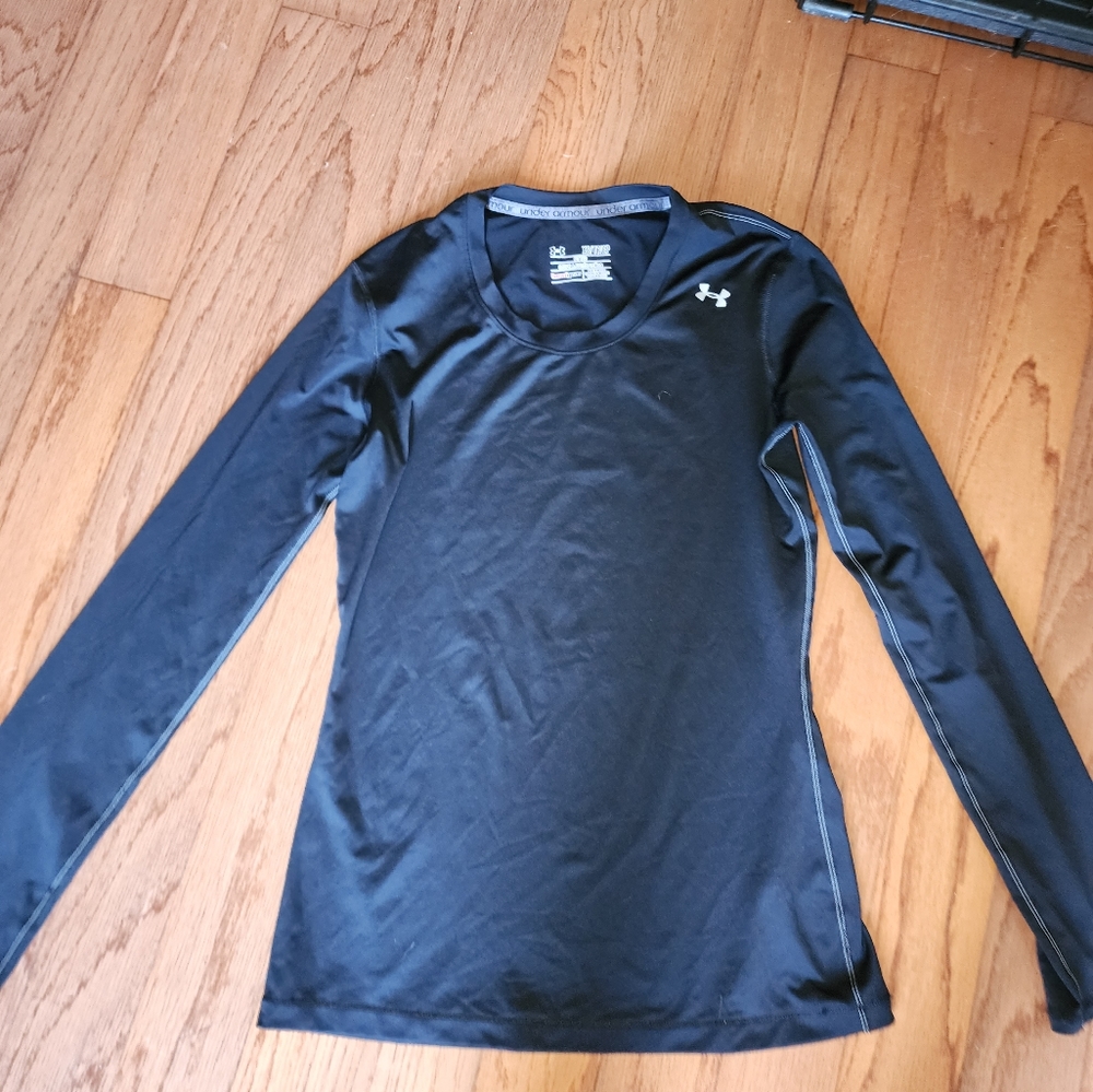 Under armor long sleeve heatgear women's extra small